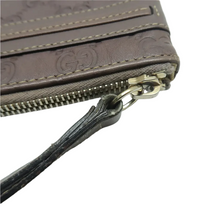 Load image into Gallery viewer, Gucci Guccissima Leather Clutch Bag Brown