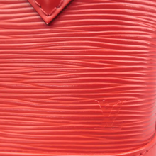 Load image into Gallery viewer, Louis Vuitton Alma EPI Leather Satchel Bag Red
