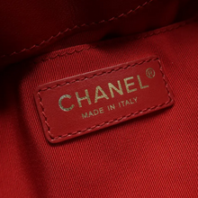 Load image into Gallery viewer, CHANEL Leather Shoulder Bag Red