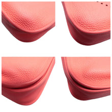 Load image into Gallery viewer, HERMES Evelyne Leather Shoulder bag Red