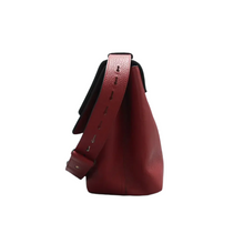Load image into Gallery viewer, Gucci Leather Shoulder Bag Red