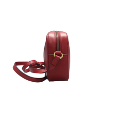 Load image into Gallery viewer, Gucci Leather Shoulder Bag Red