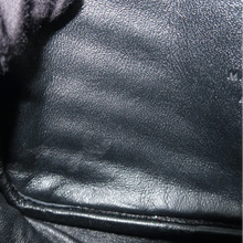 Load image into Gallery viewer, Yves Saint Laurent Leather Shoulder Bag Red