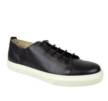 Load image into Gallery viewer, Gucci Men Leather Lace-up Sneaker Black