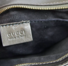 Load image into Gallery viewer, Gucci Python Leather Clutch Bag Large Dark Green