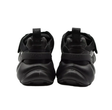 Load image into Gallery viewer, MCM Leather Suede Low-top Sneaker Black