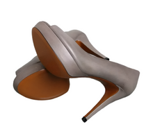 Load image into Gallery viewer, GUCCI Leather Open-Toe Pump Light Grey 38.5/US 8.5