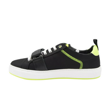 Load image into Gallery viewer, MCM Nylon Low-Top Sneaker Black