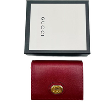 Load image into Gallery viewer, Gucci Leather Interlocking Bi-fold Wallet Burgundy