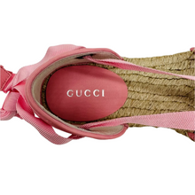 Load image into Gallery viewer, Gucci Leather/Raffia GG Espadrille Flat Sandals Pink