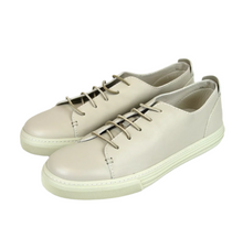 Load image into Gallery viewer, Gucci Leather Lace-up Sneaker White