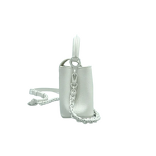 Load image into Gallery viewer, Louis Vuitton Capucines Leather Satchel Bag White