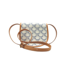 Load image into Gallery viewer, CELINE Besace Leather Crossbody Bag White