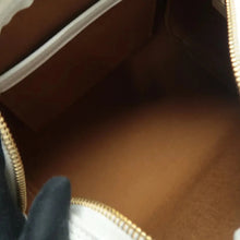 Load image into Gallery viewer, GUCCI Boston Leather Satchel Bag White