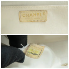 Load image into Gallery viewer, CHANEL Leather Shoulder Bag White