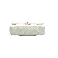 Load image into Gallery viewer, CHANEL Leather Shoulder Bag White