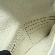 Load image into Gallery viewer, GUCCI Leather Clutch Bag White