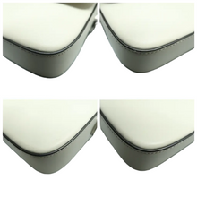 Load image into Gallery viewer, GUCCI Leather Shoulder Bag White