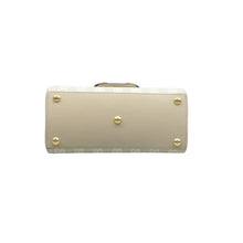 Load image into Gallery viewer, Gucci Horsebit 1955 GG Supreme Monogram Shoulder Bag Beige