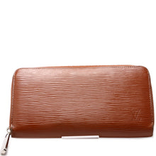 Load image into Gallery viewer, Louis Vuitton Zippy Epi Leather Wallet Brown
