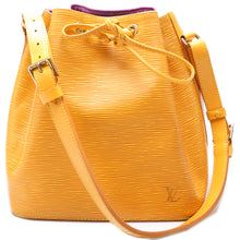 Load image into Gallery viewer, Louis Vuitton Noe EPI Petit Vintage Leather Shoulder Bag
