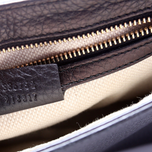 Load image into Gallery viewer, Gucci Soho Chain Xbody Medium Leather Crossbody Bag Black
