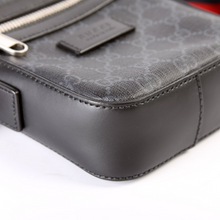 Load image into Gallery viewer, Gucci GG Supreme Canvas Messenger Bag Black
