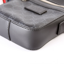 Load image into Gallery viewer, Gucci GG Supreme Canvas Messenger Bag Black
