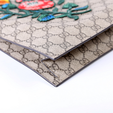 Load image into Gallery viewer, Gucci Soft GG Supreme Embroidered Vertical Tote Bag Tan
