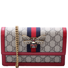 Load image into Gallery viewer, Gucci Queen Margaret Supreme Coated Canvas Chain Wallet Beige
