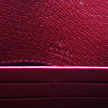 Load image into Gallery viewer, Gucci Queen Margaret Supreme Coated Canvas Chain Wallet Beige
