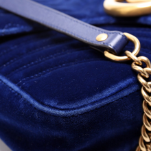 Load image into Gallery viewer, Gucci Marmont Velvet Medium Shoulder Bag Blue
