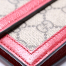 Load image into Gallery viewer, Gucci Queen Margaret Supreme Coated Canvas Wallet On Chain Tricolor
