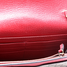 Load image into Gallery viewer, Gucci Queen Margaret Supreme Coated Canvas Wallet On Chain Tricolor
