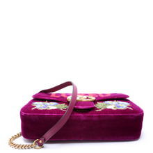 Load image into Gallery viewer, Gucci Marmont Velvet Loved Medium Shoulder Bag Purple
