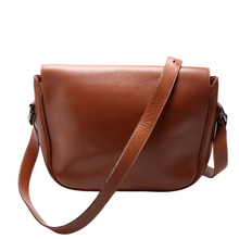 Load image into Gallery viewer, Gucci Vintage Leather Shoulder Bag Brown
