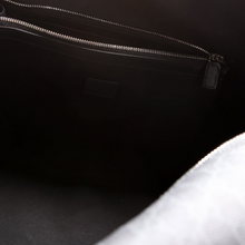 Load image into Gallery viewer, Gucci GG Supreme Canvas Interlocking G Large Duffle Bag Black
