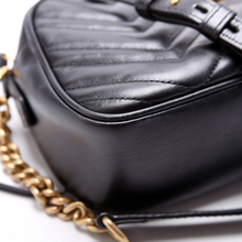 Load image into Gallery viewer, Gucci Marmont Small Leather Camera Bag Black
