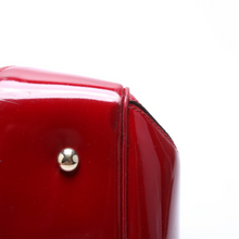 Load image into Gallery viewer, Gucci Patent Guccissima Leather Mayfair Tote Bag Medium Red
