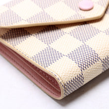 Load image into Gallery viewer, LOUIS VUITTON Victorine Monogram Coated canvas Wallet White
