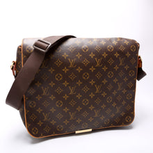 Load image into Gallery viewer, LOUIS VUITTON Sully MM Monogram coated canvas Crossbody bag Brown

