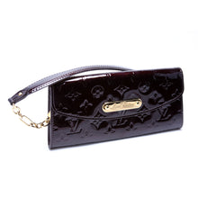 Load image into Gallery viewer, LOUIS VUITTON Sunset Vernis Boulevard Clutch Bag Burgundy
