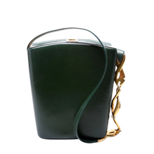 Load image into Gallery viewer, Gucci Vintage Box Leather Shoulder Bag Green
