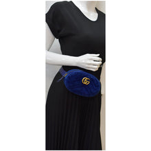 Load image into Gallery viewer, GUCCI GG Marmont Matelasse Velvet Belt Bag Blue 476434
