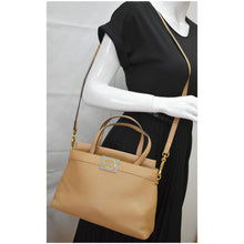 Load image into Gallery viewer, GUCCI Matisse GG Leather Top Handle Shoulder Bag Beige 631663
