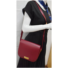 Load image into Gallery viewer, YVES SAINT LAURENT Betty Smooth Leather Shoulder Bag Burgundy
