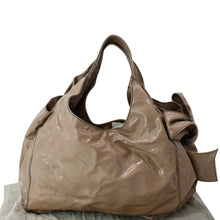 Load image into Gallery viewer, VALENTINO Nuage Bow Patent Leather Tote Bag Nude
