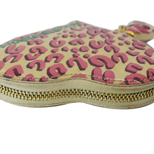 Load image into Gallery viewer, LOUIS VUITTON Leopard Coeur Heart Monogram Vernis Coin Blanc Corail
