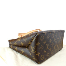 Load image into Gallery viewer, Louis Vuitton Petit Palais Monogram Canvas Shoulder Bag
