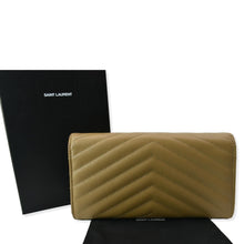 Load image into Gallery viewer, YVES SAINT LAURENT Monogram Grain De Poudre Wallet Beige
